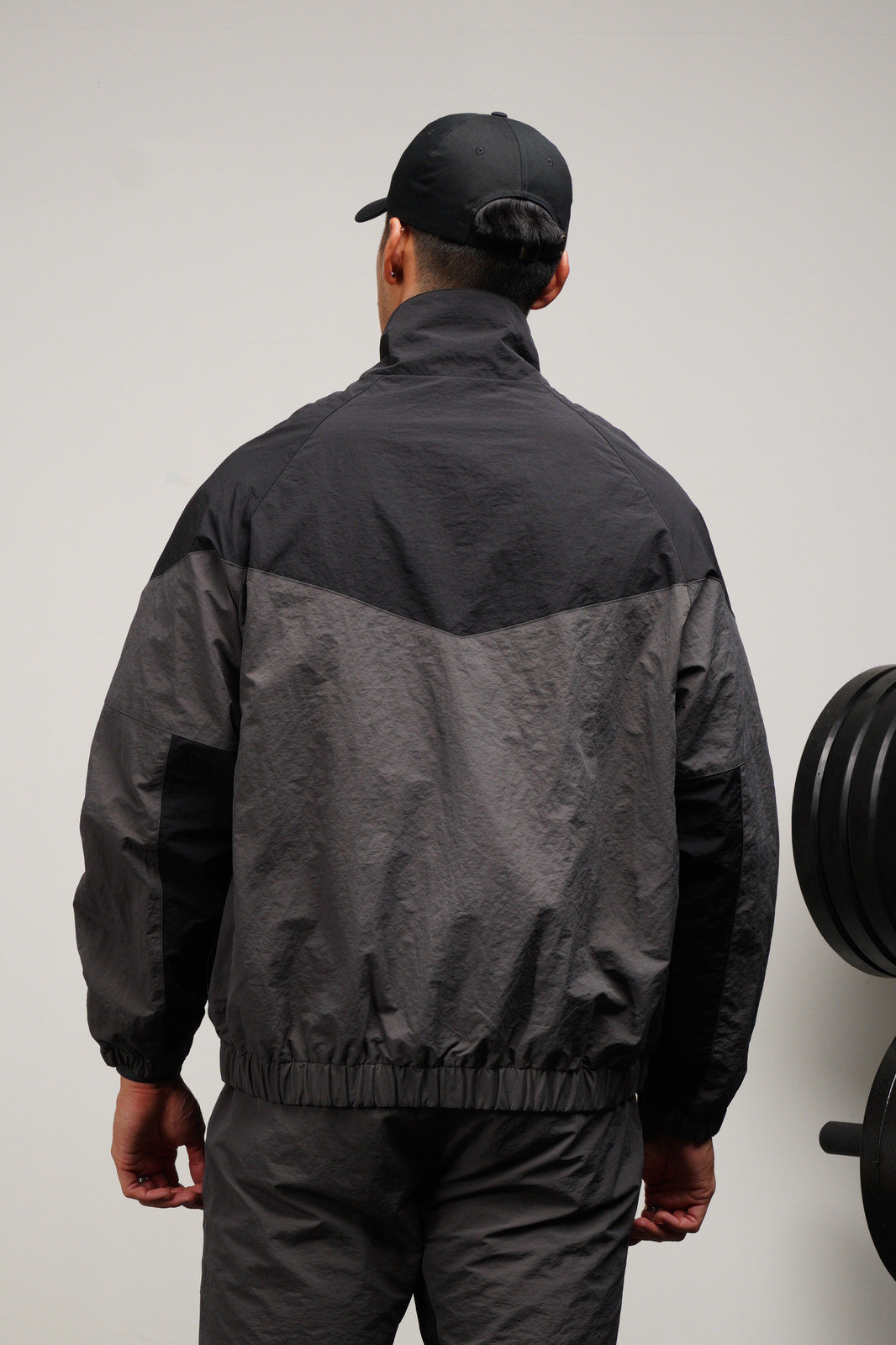 Ascend - Windbreaker Jacket (Black)